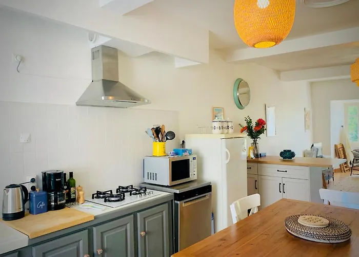 Beautiful Village House Next To Garonne River!