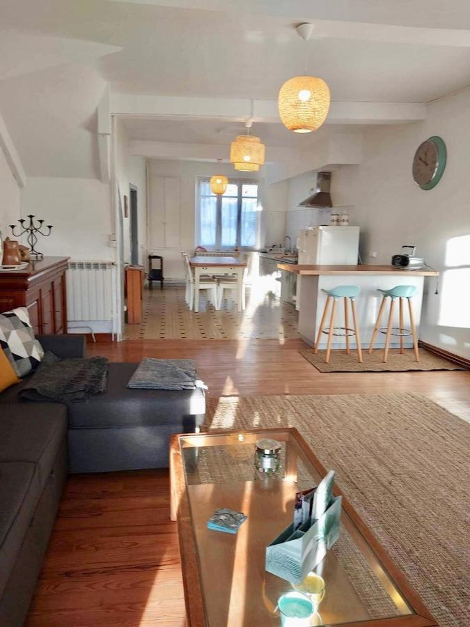 Beautiful Next To Garonne River!