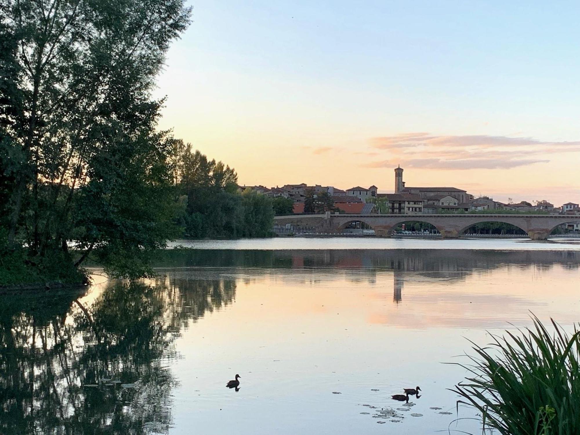 Beautiful Next To Garonne River! * Couladere